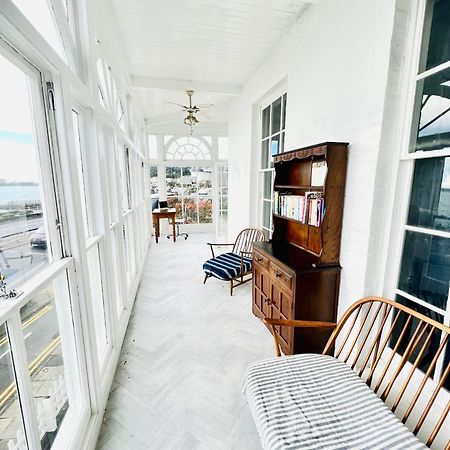 Flat 4 Marine Parade House, 1 East Cliff- Next To Dover Port, White Cliffs, Beach, Castle 외부 사진