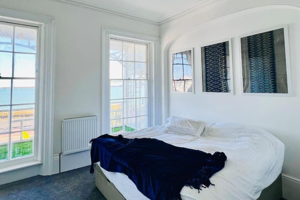 Flat 4 Marine Parade House, 1 East Cliff- Next To Dover Port, White Cliffs, Beach, Castle 외부 사진