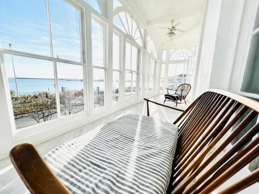 Flat 4 Marine Parade House, 1 East Cliff- Next To Dover Port, White Cliffs, Beach, Castle 외부 사진