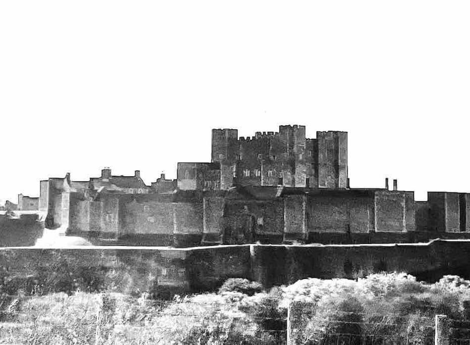 Flat 4 Marine Parade House, 1 East Cliff- Next To Dover Port, White Cliffs, Beach, Castle 외부 사진