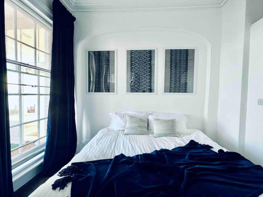 Flat 4 Marine Parade House, 1 East Cliff- Next To Dover Port, White Cliffs, Beach, Castle 외부 사진